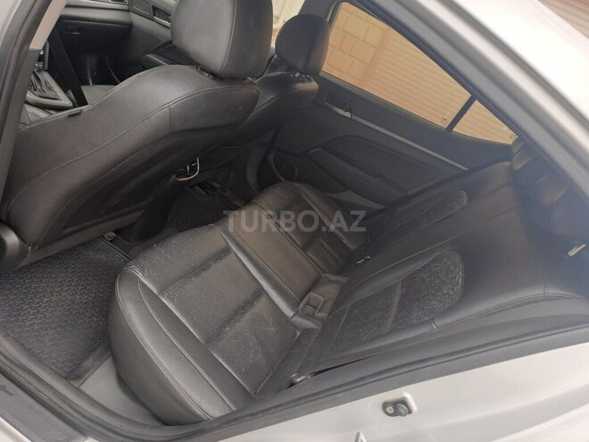 Hyundai Elantra 2015, 218,000 km - 1.6 л - Bakı