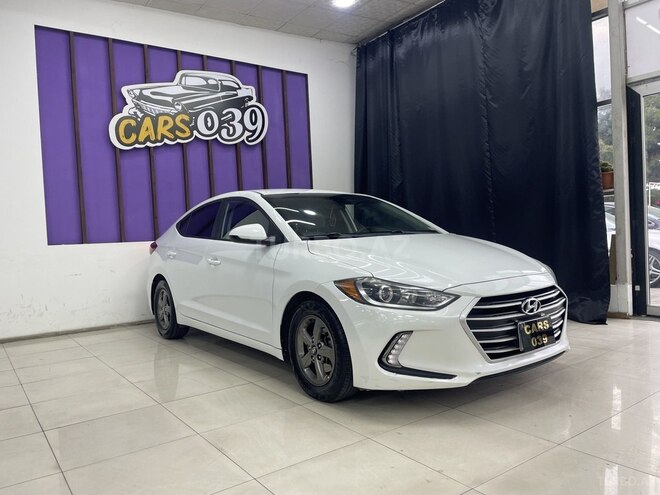 Hyundai Elantra-2