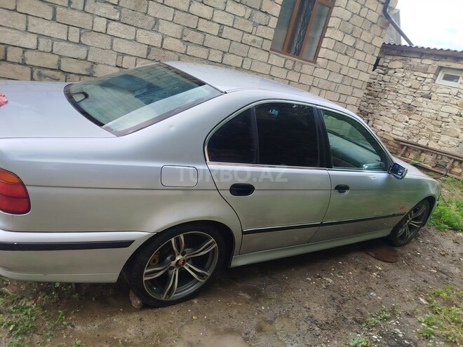 BMW 520 1996, 243,646 km - 2.0 l - Goranboy