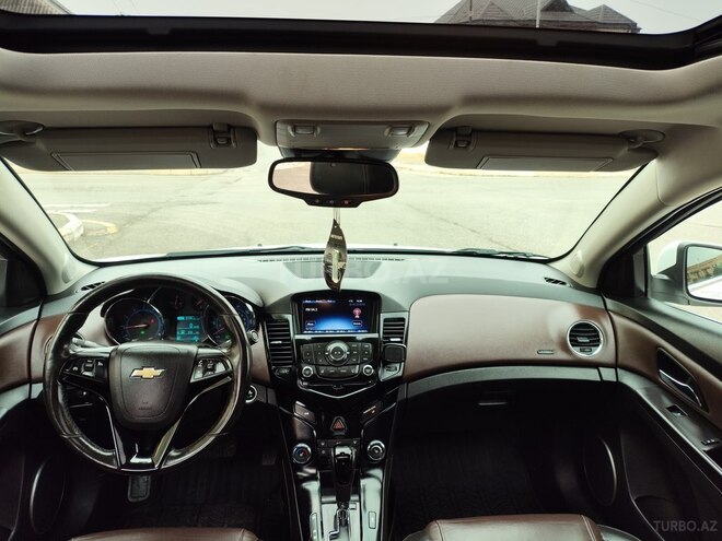Chevrolet Cruze 2015, 198,000 km - 1.4 l - Göygöl
