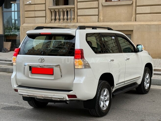 Toyota Land Cruiser Prado 2011, 135,000 km - 2.7 l - Bakı