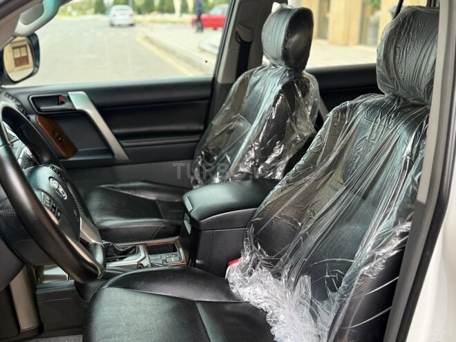 Toyota Land Cruiser Prado 2011, 135,000 km - 2.7 l - Bakı