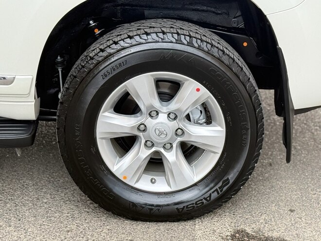 Toyota Land Cruiser Prado 2011, 135,000 km - 2.7 l - Bakı
