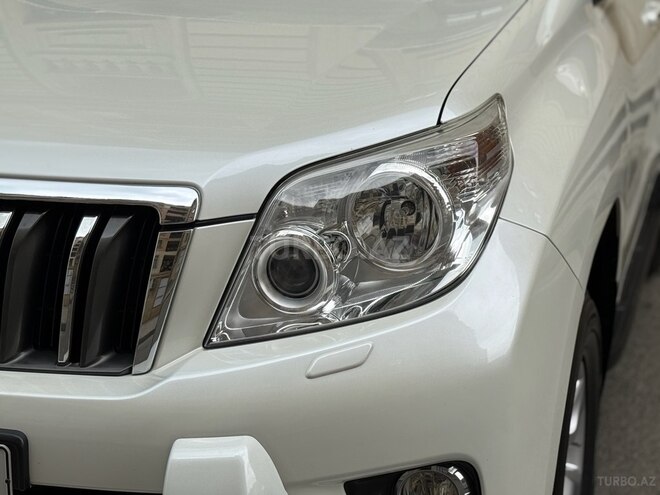 Toyota Land Cruiser Prado 2011, 135,000 km - 2.7 l - Bakı