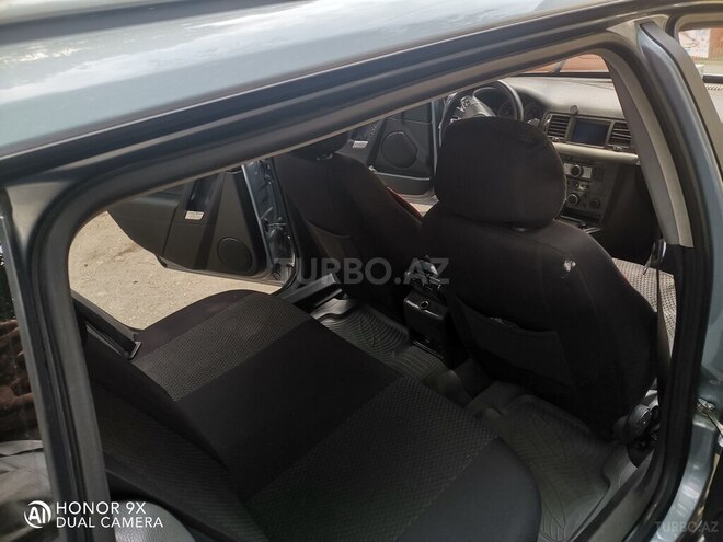 Opel Vectra 2008, 260,000 km - 2.2 l - Bakı