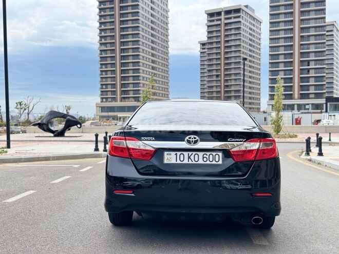 Toyota Camry-2