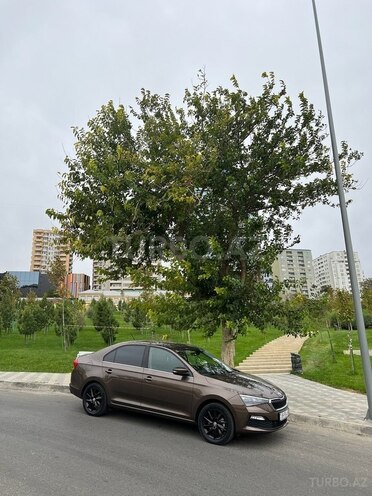 Skoda Rapid 2021, 82,000 km - 1.6 l - Bakı
