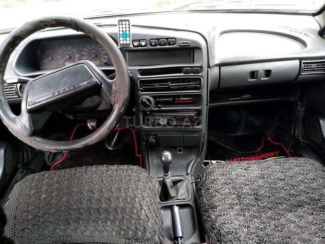 LADA (VAZ) 2115 2006, 350,000 km - 1.5 l - Qax