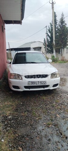Hyundai Accent 2002, 402,336 km - 1.6 l - Samux