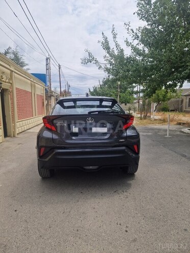 Toyota C-HR 2019, 68,000 km - 1.2 l - Bakı