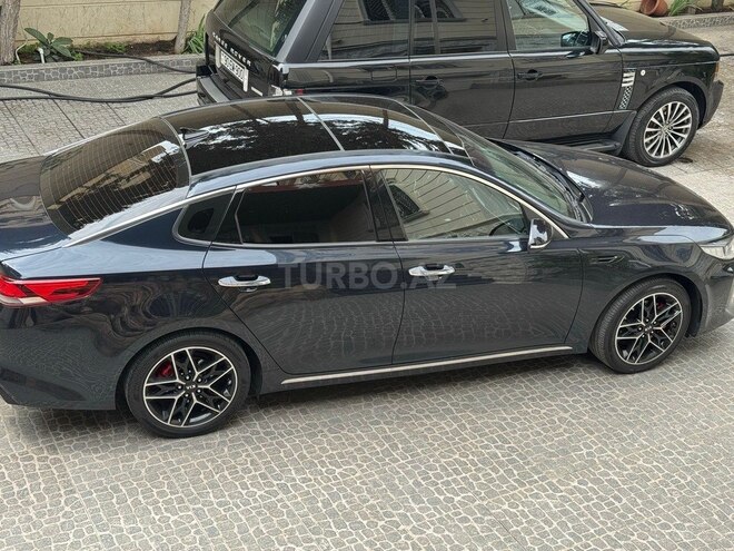 Kia K5-4
