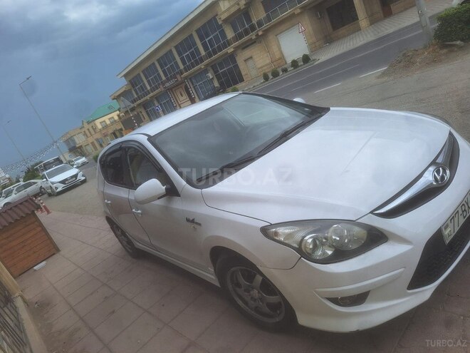 Hyundai i30 2010, 247,000 km - 1.6 l - Bakı
