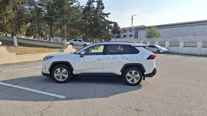 Toyota RAV4 2021, 16,000 km - 2.5 l - Bakı