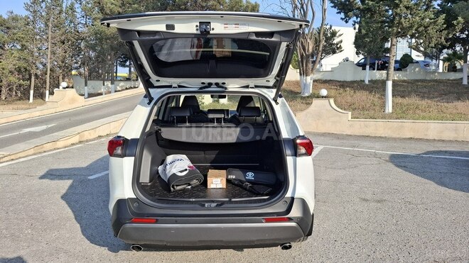 Toyota RAV4 2021, 16,000 km - 2.5 l - Bakı
