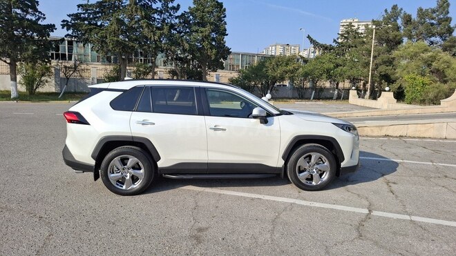 Toyota RAV4 2021, 16,000 km - 2.5 l - Bakı
