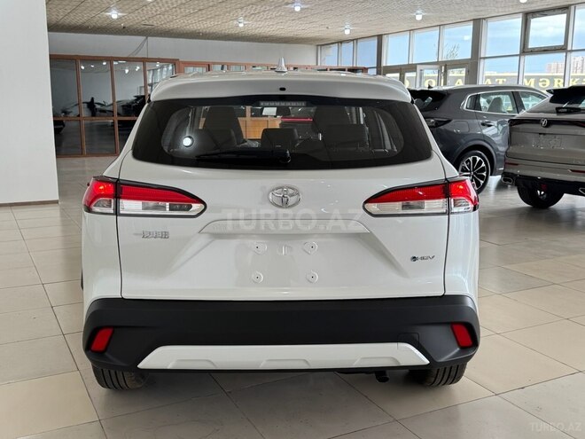 Toyota Corolla Cross 2025, 0 km - 1.8 л - Bakı