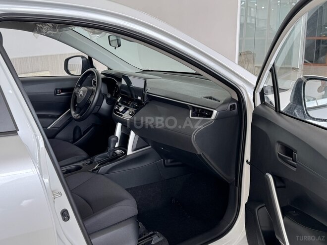 Toyota Corolla Cross 2025, 0 km - 1.8 л - Bakı