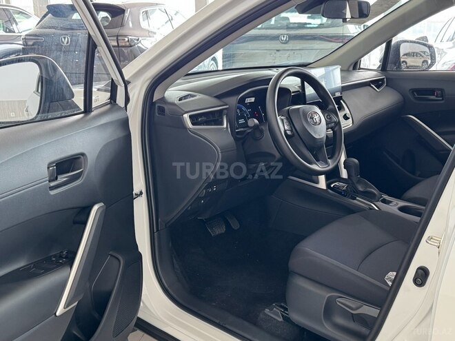 Toyota Corolla Cross 2025, 0 km - 1.8 л - Bakı