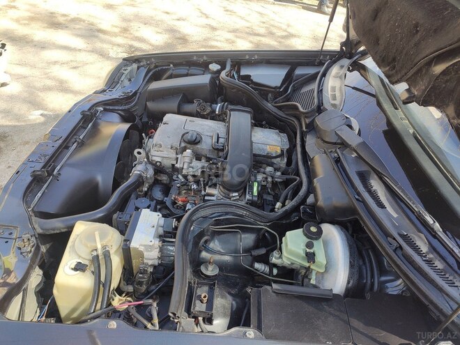Mercedes E 230 1996, 327,360 km - 2.3 l - Ağstafa