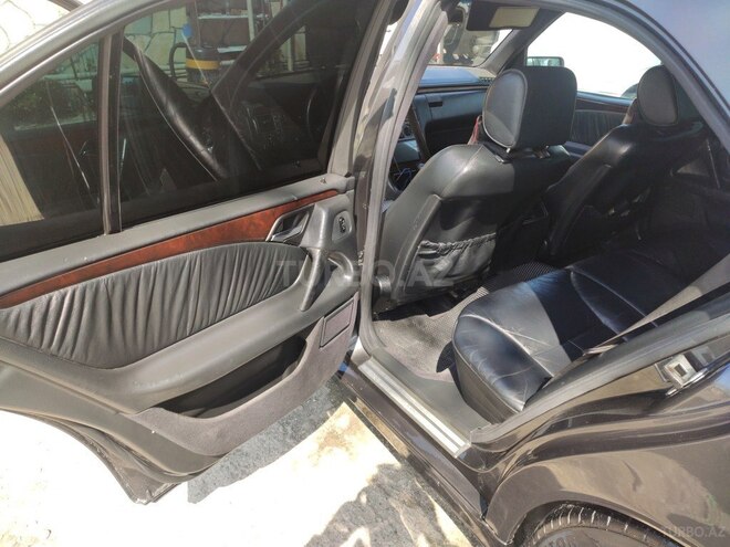Mercedes E 230 1996, 327,360 km - 2.3 l - Ağstafa