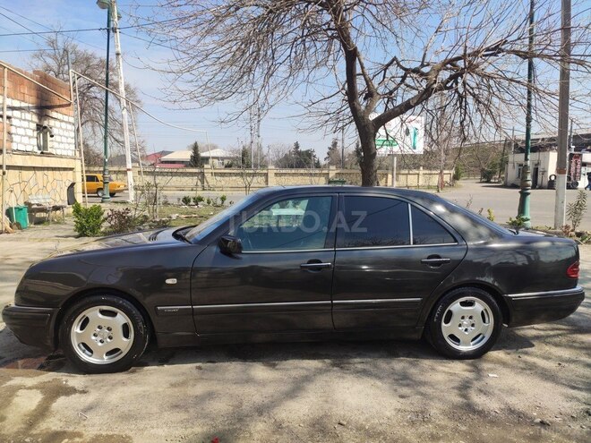 Mercedes E 230 1996, 327,360 km - 2.3 l - Ağstafa