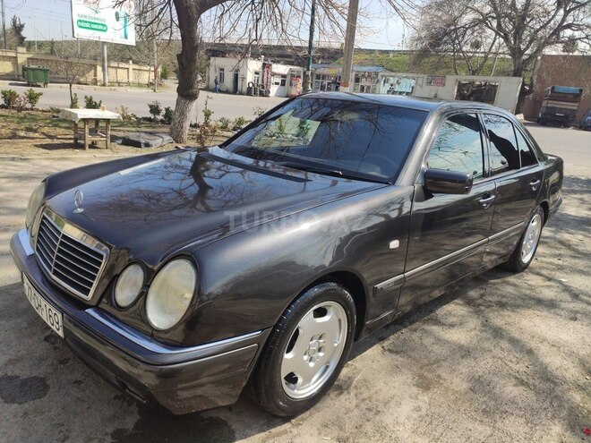 Mercedes E 230 1996, 327,360 km - 2.3 l - Ağstafa