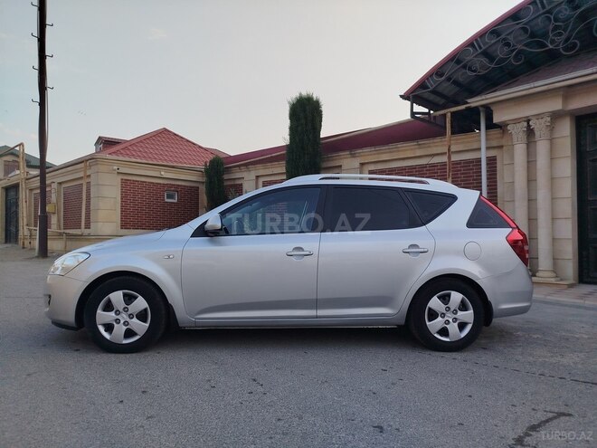 Kia  2008, 168,000 km - 1.4 l - Bakı