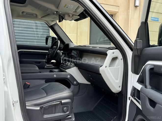 Land Rover Defender 2020, 59,000 km - 2.0 л - Bakı