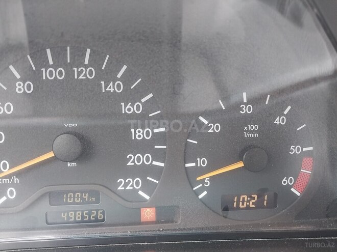Mercedes E 220 d 1998, 508,192 km - 2.2 л - Sumqayıt