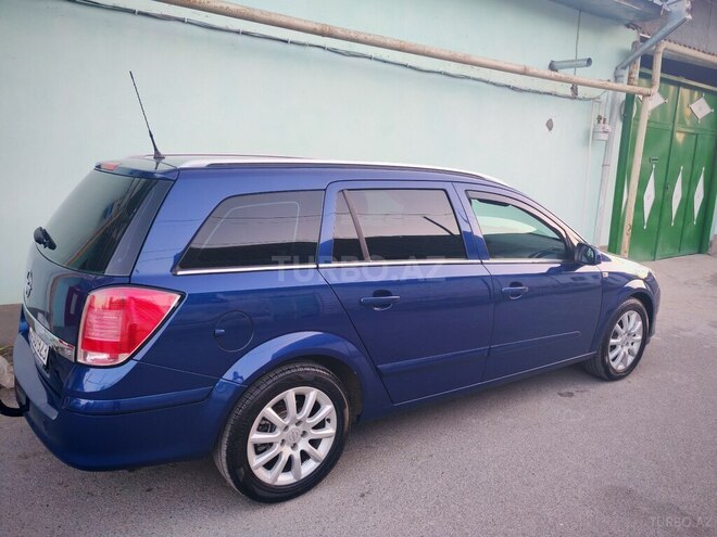 Opel Astra 2005, 225,000 km - 1.8 l - Göyçay