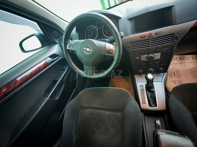 Opel Astra 2005, 225,000 km - 1.8 l - Göyçay