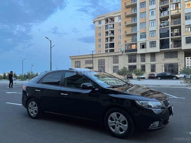 Kia Cerato 2010, 265,000 km - 2.0 l - Xırdalan