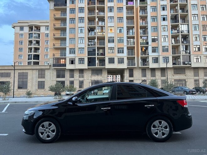 Kia Cerato 2010, 265,000 km - 2.0 l - Xırdalan