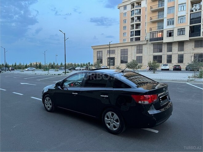 Kia Cerato 2010, 265,000 km - 2.0 l - Xırdalan