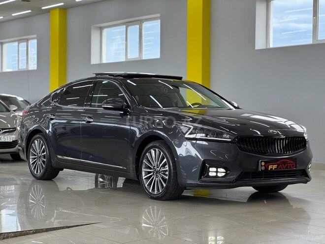 Kia K7-3