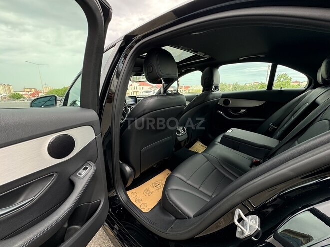 Mercedes C 300 2017, 57,000 km - 2.0 l - Bakı