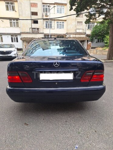 Mercedes E 240 1997, 450,000 km - 2.4 l - Bakı