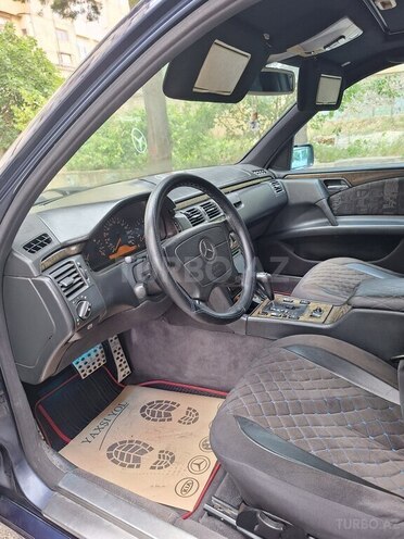 Mercedes E 240 1997, 450,000 km - 2.4 l - Bakı