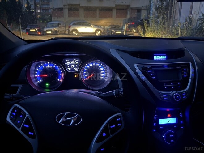 Hyundai Elantra 2012, 246,000 km - 1.8 l - Bakı
