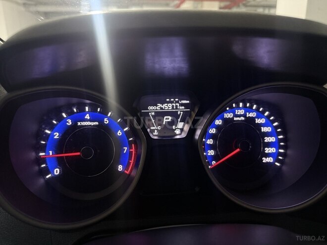 Hyundai Elantra 2012, 246,000 km - 1.8 l - Bakı