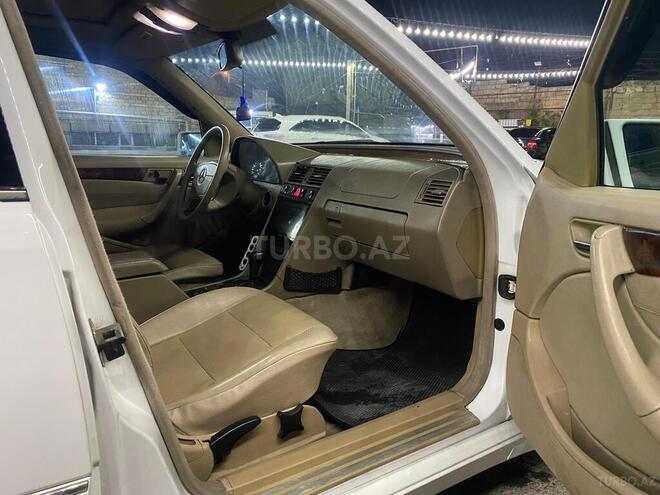 Mercedes C 230 1997, 427,471 km - 2.3 l - Bakı