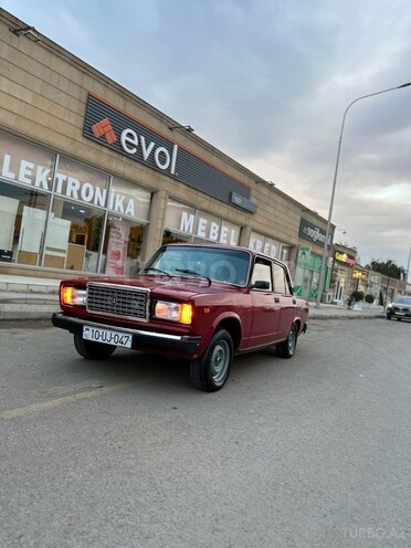 LADA (VAZ) 2107 2007, 95,000 km - 1.6 l - Salyan