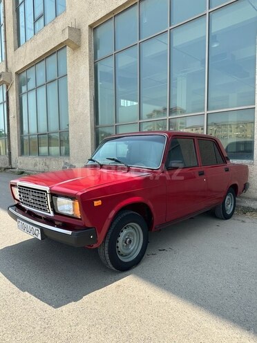 LADA (VAZ) 2107 2007, 95,000 km - 1.6 l - Salyan