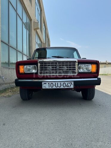 LADA (VAZ) 2107 2007, 95,000 km - 1.6 l - Salyan