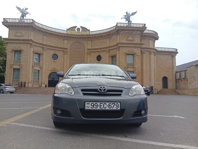 Toyota Corolla 2007, 285,000 km - 1.4 l - Bakı
