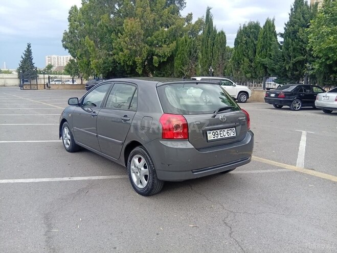 Toyota Corolla 2007, 285,000 km - 1.4 l - Bakı