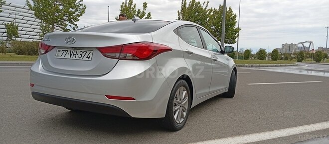 Hyundai Elantra 2015, 52,000 km - 1.8 l - Bakı