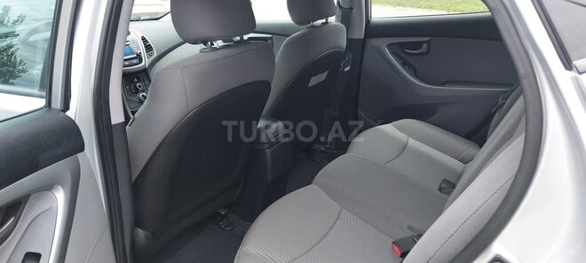 Hyundai Elantra 2015, 52,000 km - 1.8 l - Bakı