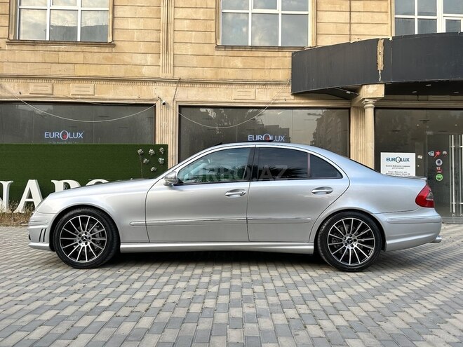 Mercedes E 320 2002, 286,000 km - 3.2 л - Bakı