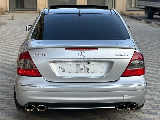Mercedes E 320 2002, 286,000 km - 3.2 л - Bakı